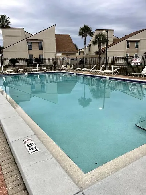 Lägenhet Lazy Palm 4 Pools Short Walk To Beach! Sleeps 5! Panama City Beach USA