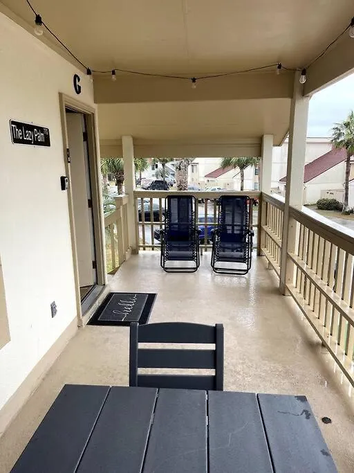 Lägenhet Lazy Palm 4 Pools Short Walk To Beach! Sleeps 5! Panama City Beach